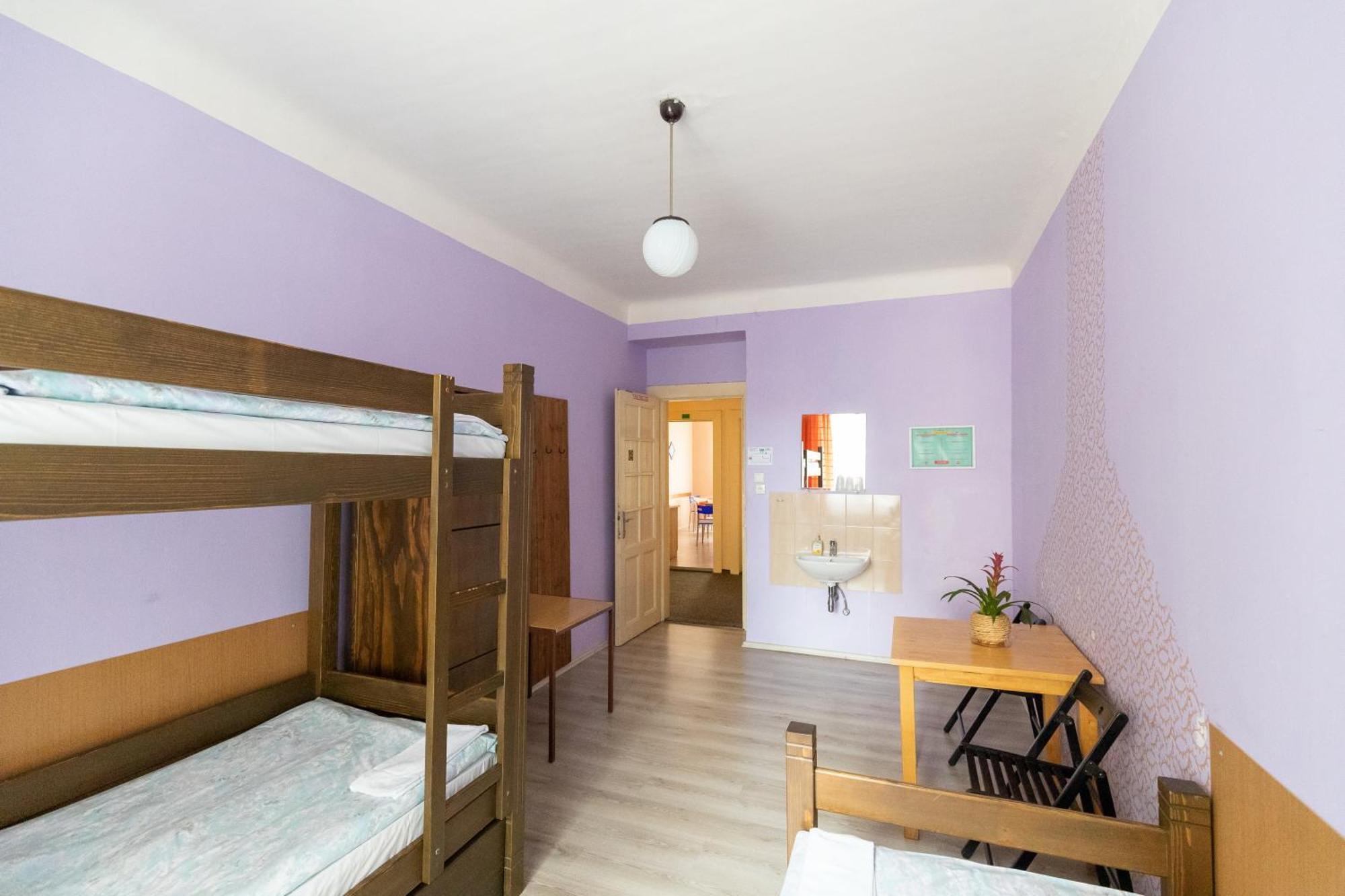 Hostel Dakura Praha Rom bilde