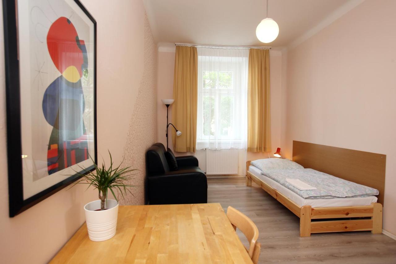 Hostel Dakura Praha Eksteriør bilde